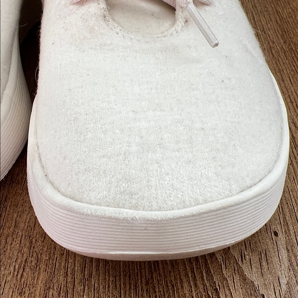 Allbirds Women's Wool Runner Go Cream Sneakers Size 10 - Picture 10 of 14